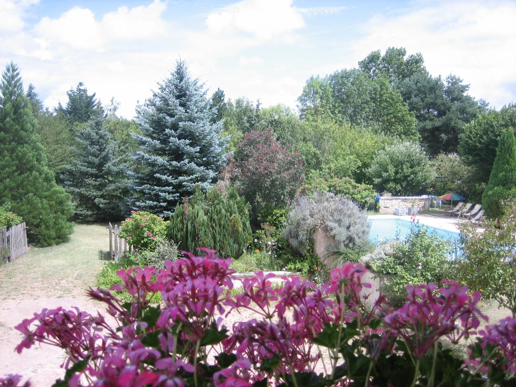 Bed and Breakfast Les Pierres Blanches Bonneuil-Matours Екстер'єр фото